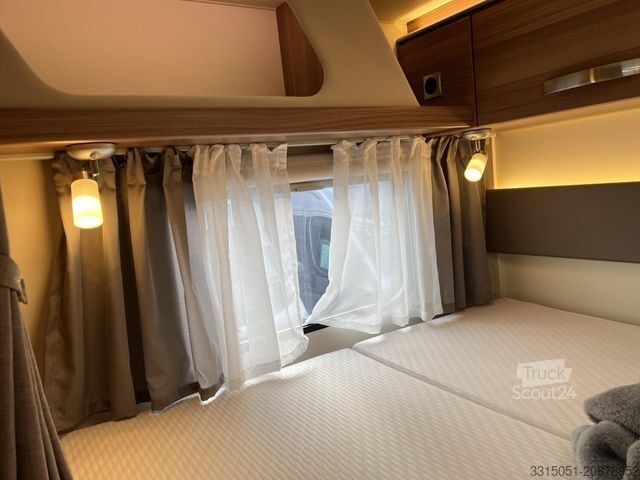 Caravana semiintegrada WEINSBERG CaraLoft 550 MG Markise+TV+Navi+Kamera