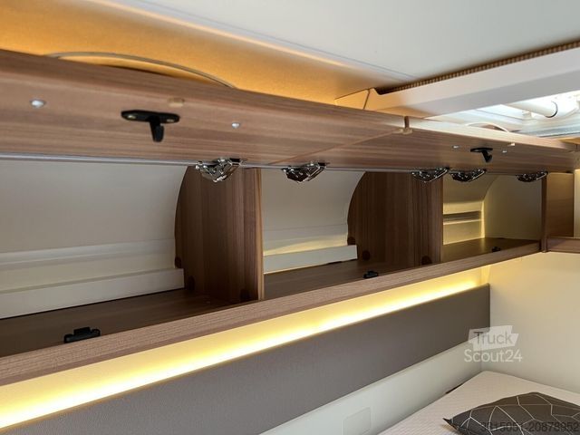 Caravana semiintegrada WEINSBERG CaraLoft 550 MG Markise+TV+Navi+Kamera