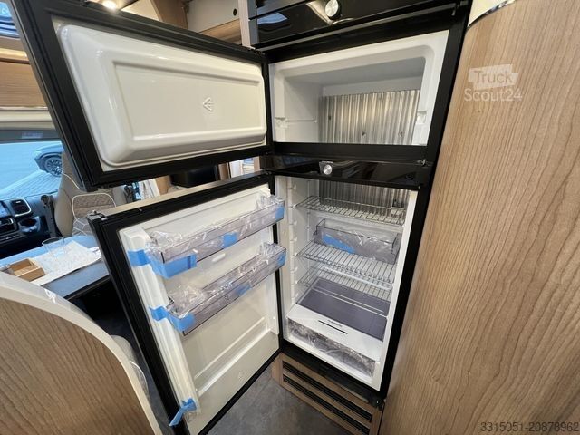 Polintegriran avtodom MALIBU T 500 RB QB MJ25+ACC+Markise+Backo.+Kaffeem.