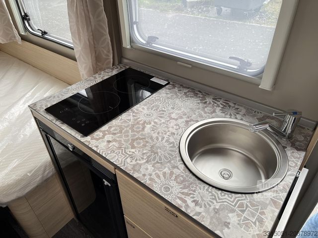 Kemperis WEINSBERG CaraCito 470 EU 12V-Anlage+Fussbodenh.+Dusche