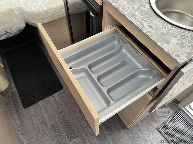 Kemperis WEINSBERG CaraCito 470 EU 12V-Anlage+Fussbodenh.+Dusche