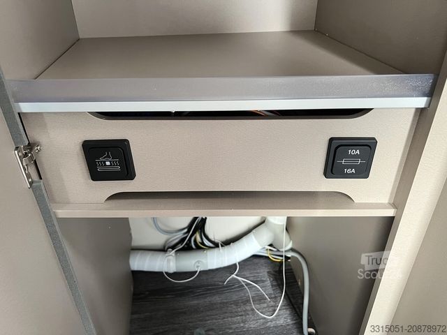 Kemperis WEINSBERG CaraCito 470 EU 12V-Anlage+Fussbodenh.+Dusche