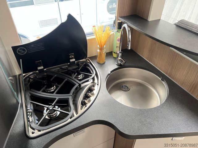 Integrirani avtodom MALIBU I 450 RB LE comfort TV+Markise+Kaffeem.+iNetX