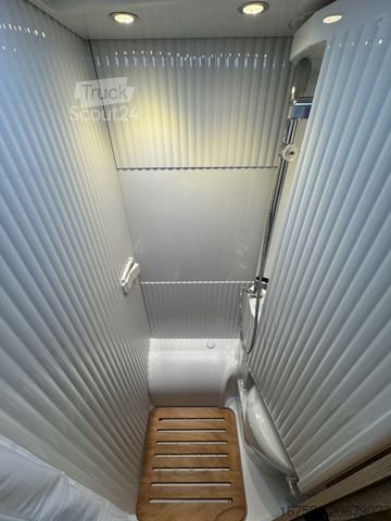 Polintegriran avtodom SUNLIGHT V 67 S Adventure, Safety ACC,LED,6E,NEUHEIT