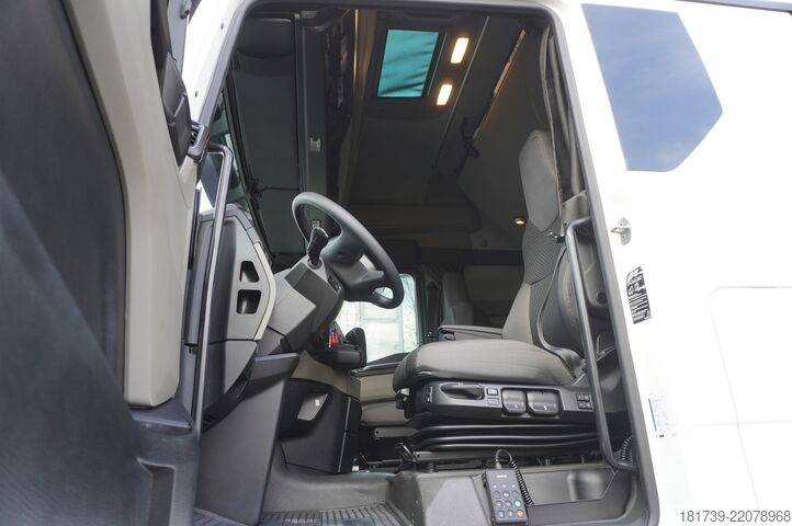 Ťahač + chladiarenský náves MAN TGX 18.510 E6 4×2 tractor unit & trailer