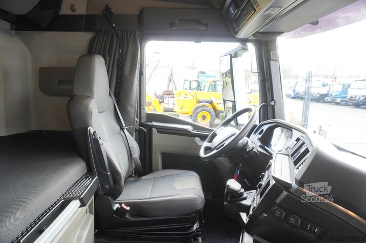Ťahač + chladiarenský náves MAN TGX 18.510 E6 4×2 tractor unit & trailer