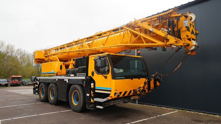 Autokrāna kravas automašīna Liebherr LTM 1050-3.1