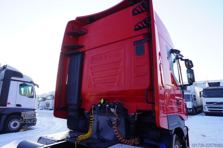 Ciągnik siodłowy Iveco Stralis 460 E6 tractor unit/ Sleeper cab