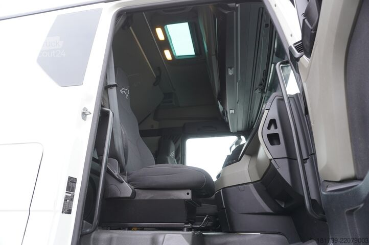 Traktorová jednotka MAN TGX 18.510 E6 4×2 tractor unit/ Retarder