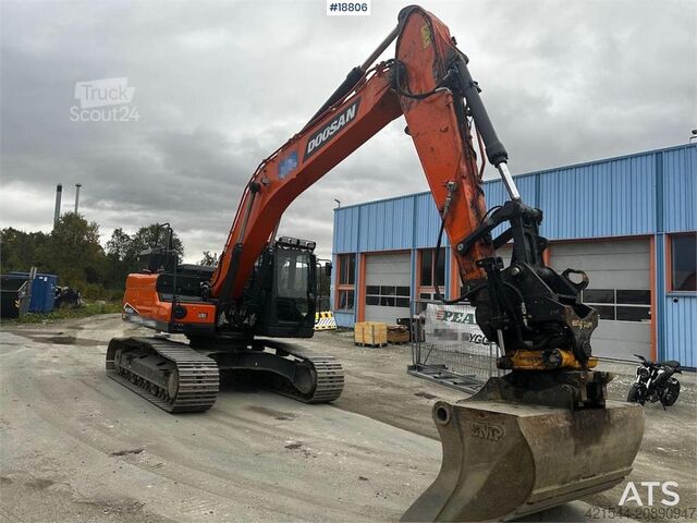 Lánctalpas kotrógép Doosan DX225LC