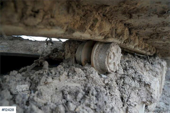 Bæltegraver Volvo EC240CL Crawler Excavator with 2 Buckets