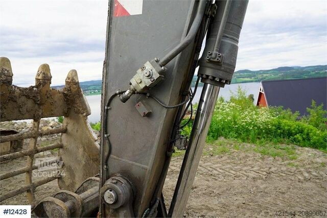 ķēžu ekskavators Volvo EC240CL Crawler Excavator with 2 Buckets
