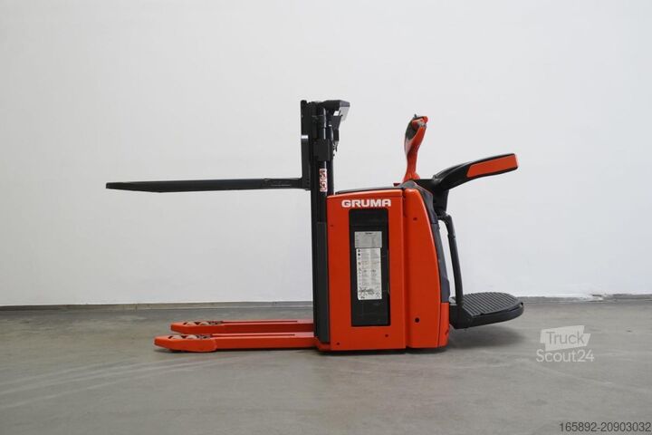 Käsikäyttöinen pinoaja Linde L 14 AP i 1173