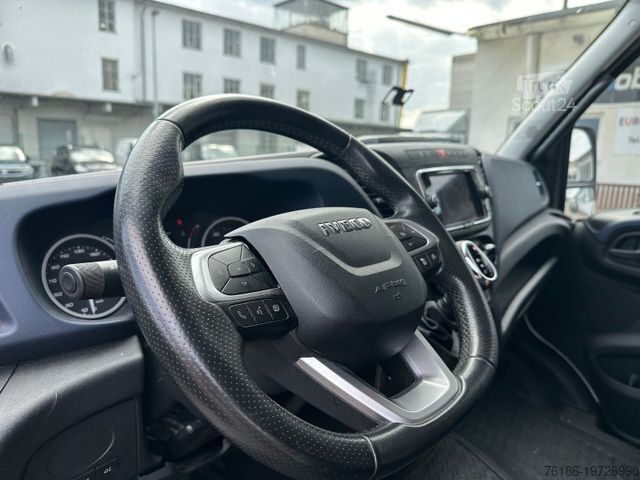 Chasis de furgoneta IVECO Daily 70 C 18 2 x Fahrgestell 3.0 Automatik