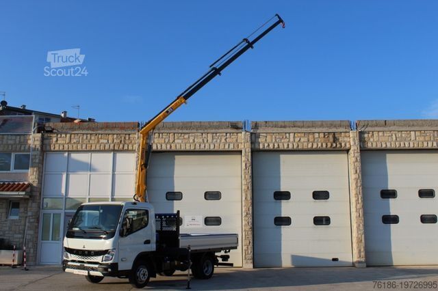 Pick-up van MITSUBISHI Canter Fuso 3C15 mit Kran NEU SOFORT