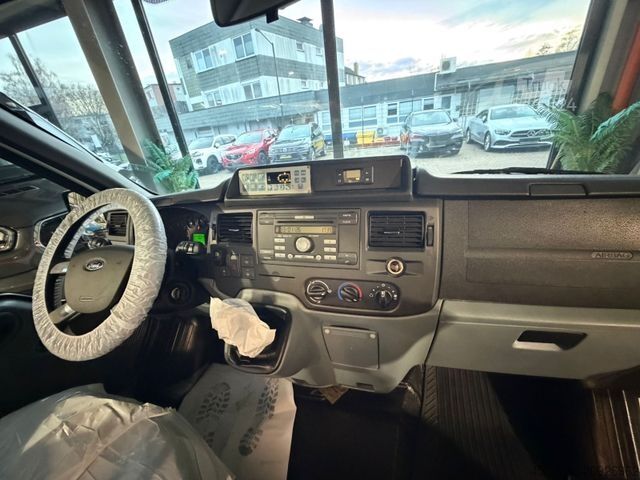 Feuerwehrfahrzeug FORD Transit 2.2L *RTW*KTW*KRANKENWAG*LIEGE+STUHL