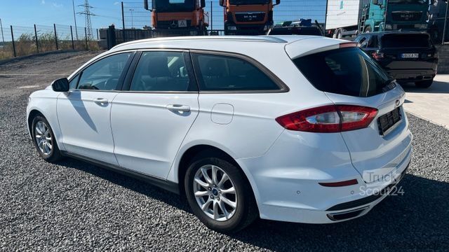 Minibus FORD Mondeo Turnier Business Edition