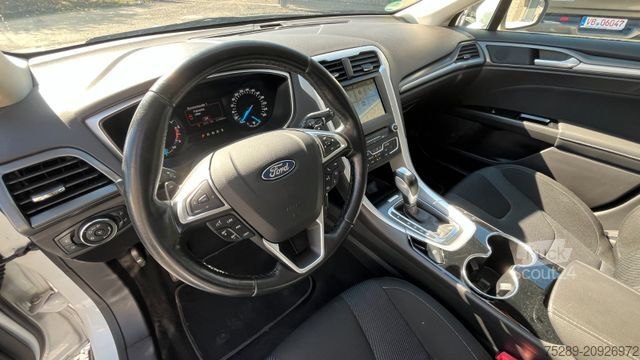 Minibus FORD Mondeo Turnier Business Edition