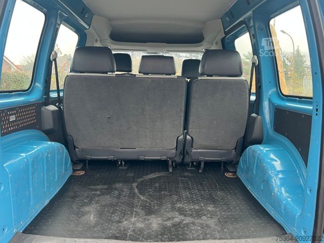 Minibus VOLKSWAGEN Caddy 2.0 EcoFuel 80kW Comfortline 5-Sitzer