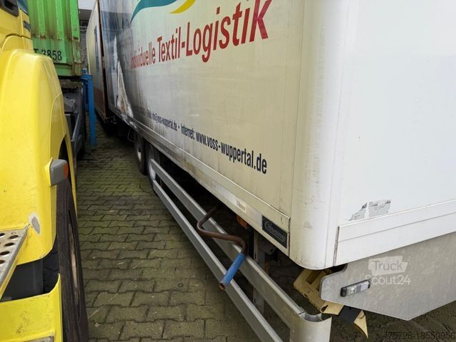 Box trailer Clausing,Brandschaden bed. Fahrbe