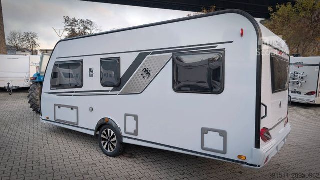 Wohnwagen KNAUS Südwind 500 EU Black Selection Modell 26 9/26