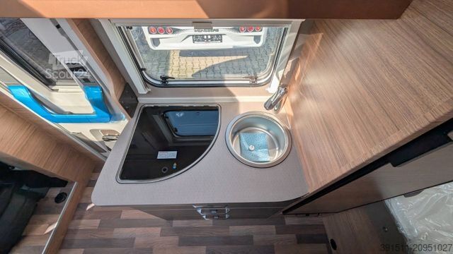 Autorulotă semi-integrată WEINSBERG CaraCompact Pepper 600 MF 29/25