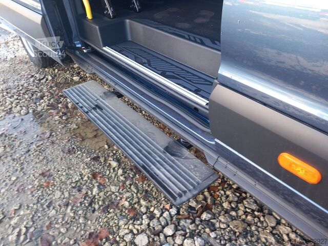 Минибус Ford Transit Bus 460 L4 Trend AG 17 Sitze NAVI TEMPOMAT