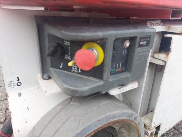 Platforma de ridicare JLG 1230ES