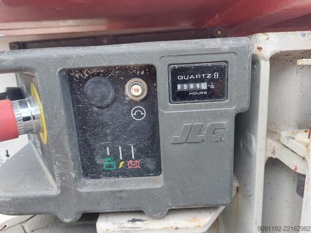 Platforma de ridicare JLG 1230ES