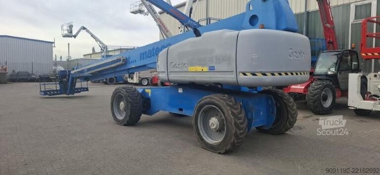 منصة تلسكوبية Genie S-125