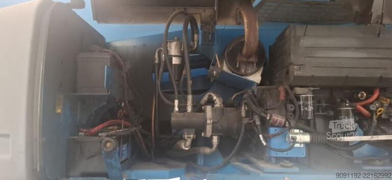 منصة تلسكوبية Genie S-125