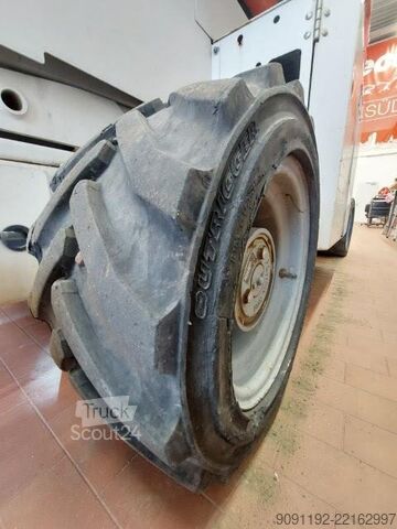 Elevador de tesoura Genie GS-4069 RT OR