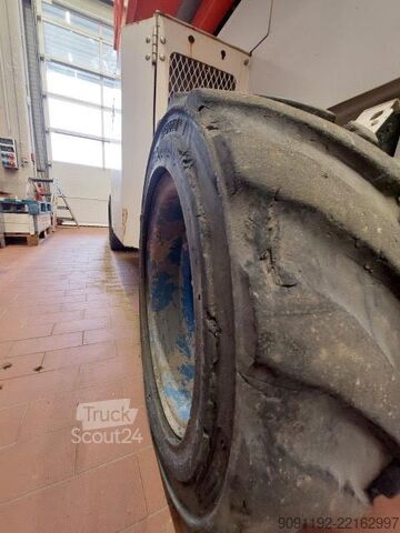 Elevador de tesoura Genie GS-4069 RT OR