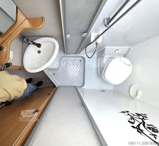 Camping-car semi-intégré DETHLEFFS T 6541 - Festbett - Markise - Solar