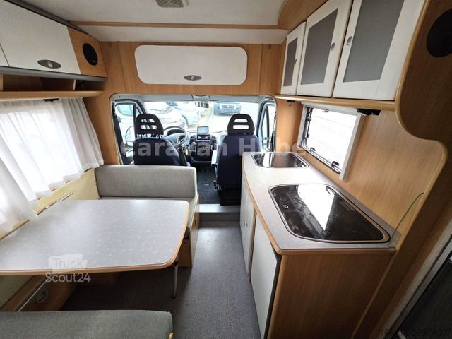 Camping-car semi-intégré DETHLEFFS T 6541 - Festbett - Markise - Solar