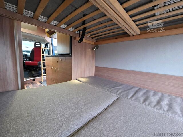 Kastenwagen Wohnmobil / Campervan KNAUS Boxstar Family 600 - 2 x Festbett - Klima -