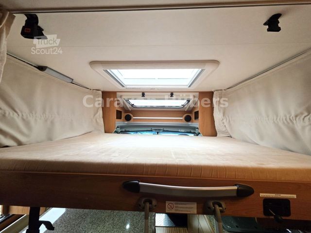 Half-integraal camper DETHLEFFS Globe 4 - Hubbett - Stockbetten - Klima