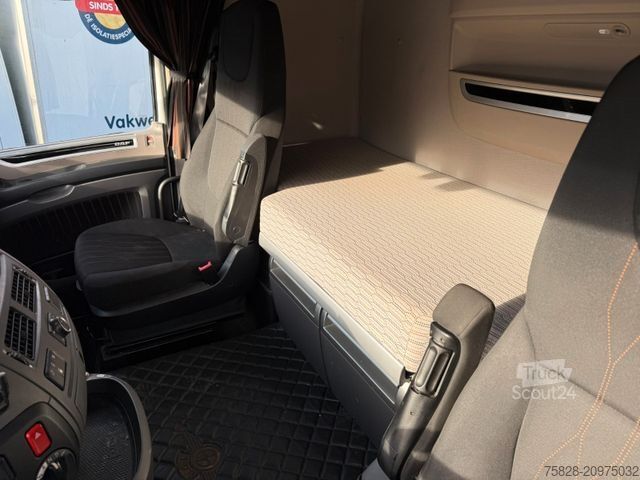 Tracteur routier standard DAF XF450   SSC / Bycool