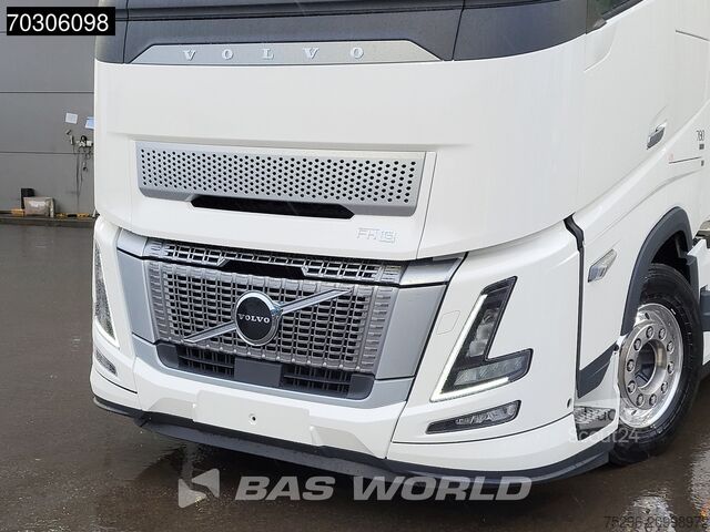 Estándar-SZM Volvo FH16 780 4X2 NEW! XL Retarder Full-Air I-ParkCo...