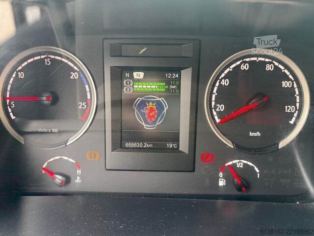 φορτηγό επικίνδυνων υλικών SCANIA R 450
