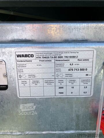 Plate-forme élévatrice sur camion HUMBAUR Dreiseitenkipper HTK 754020