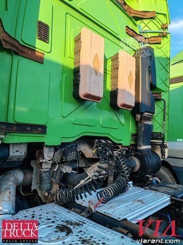 Standard dragbil FORD 1848T