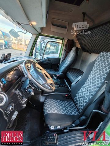 Standard dragbil FORD 1848T