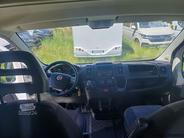 Caravane/camping-car Fiat Talento Campervan | 2 Schlafplätze | Küche | Reisebereit