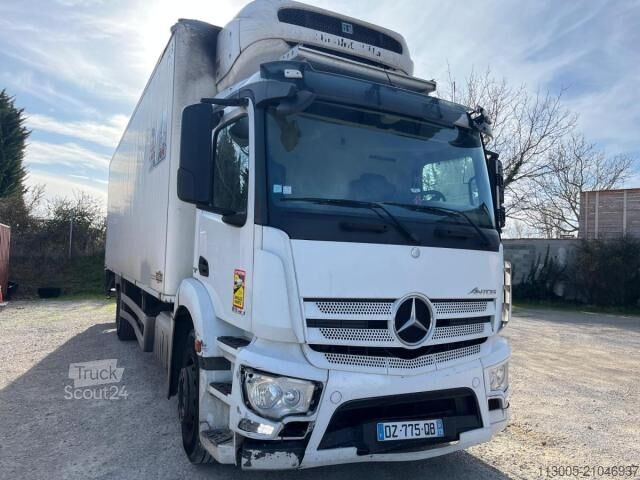 Camion frigorifique Mercedes-Benz Antos 1830