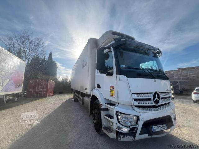 Camion frigorifique Mercedes-Benz Antos 1830