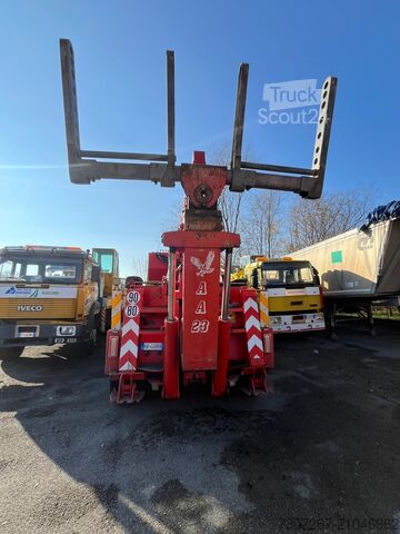 Tow truck Iveco Eurotech