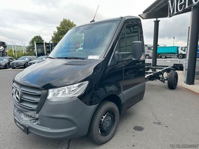 Podwozie z kabiną Mercedes-Benz Sprinter 311 CDI 4325 Fahrgestell