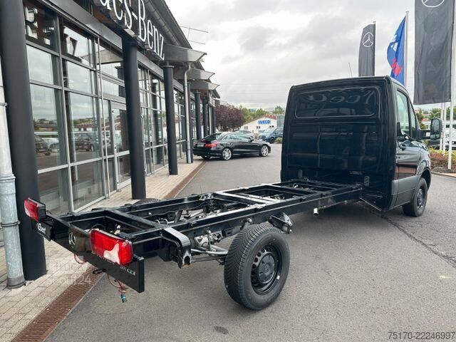 Podwozie z kabiną Mercedes-Benz Sprinter 311 CDI 4325 Fahrgestell
