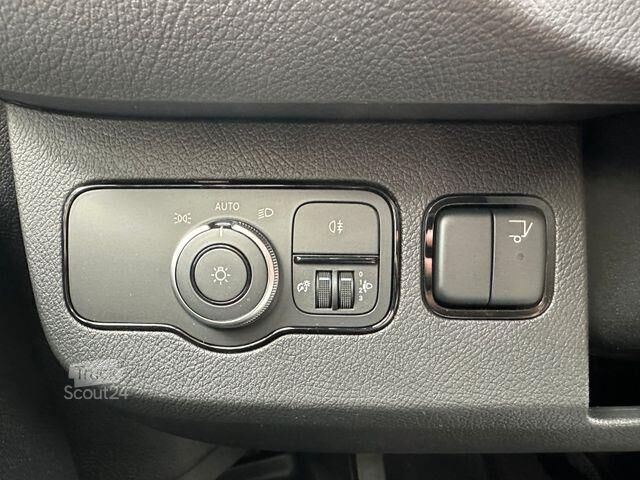 Podwozie z kabiną Mercedes-Benz Sprinter 311 CDI 4325 Fahrgestell